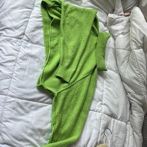 Urban outfitters green turtleneck crop top!!!!